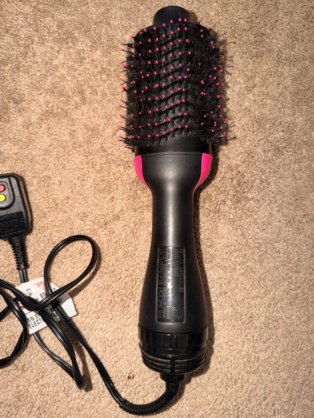 USED: REVLON One-Step Volumizer Hair Dryer and Styler - Picture 3 of 5